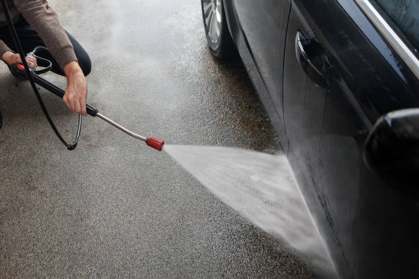 Best Roof Pressure Washing  in Kealakekua, HI